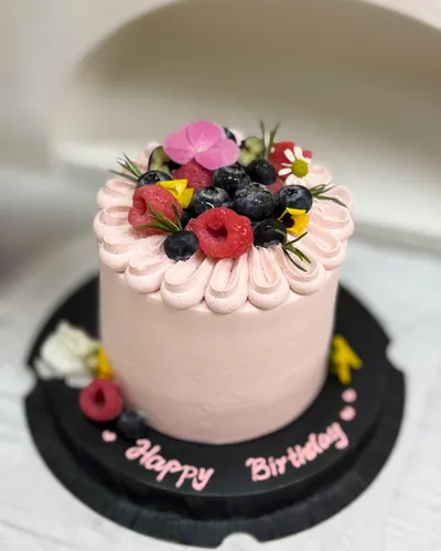 1个6寸萧逸小头奶油霜蛋糕